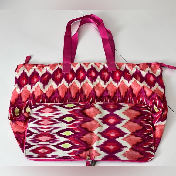 CHICO’S Packable Tote | NWT | Large - Picture 6 of 16